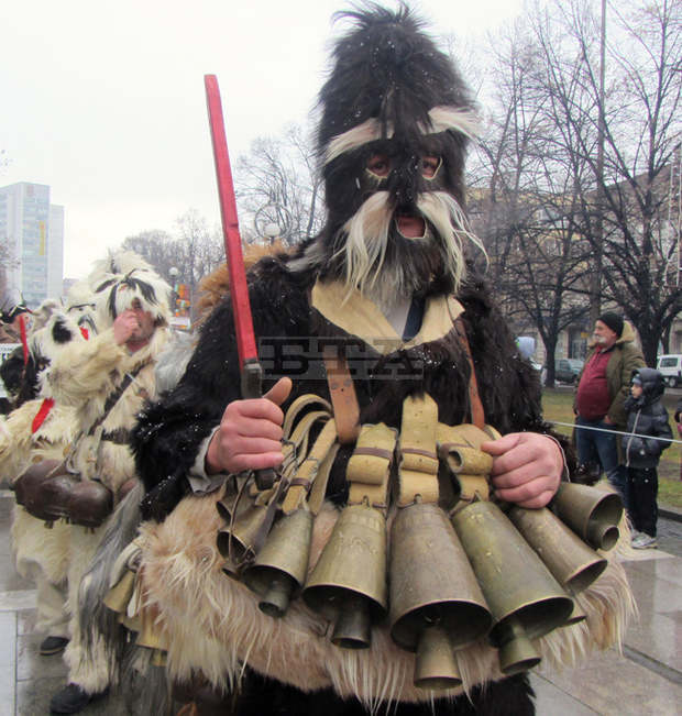 Отменя се международният фестивал на маскарадните игри в Перник