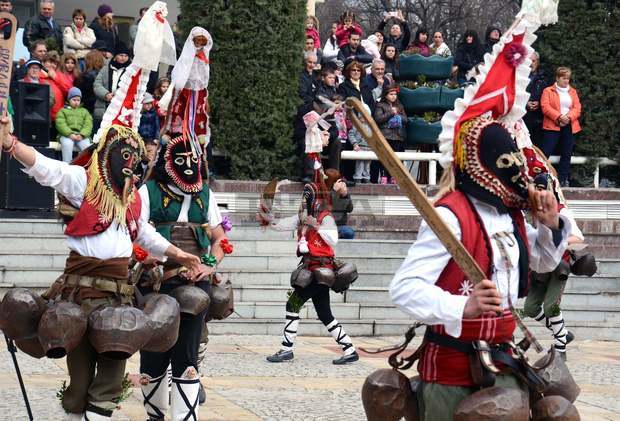 В Стара Загора започна Фестивалът на маскарадните игри