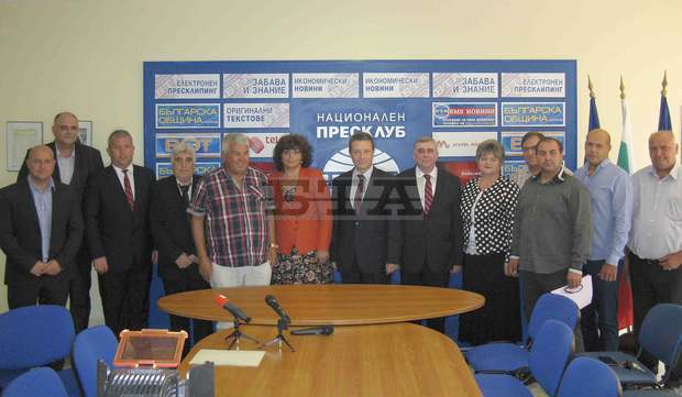 Янаки Стоилов представи кандидатите на БСП за кметове на 12-те общини в област Пазарджик