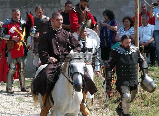 Втори ден край Асеновград продължава Средновековният панаир