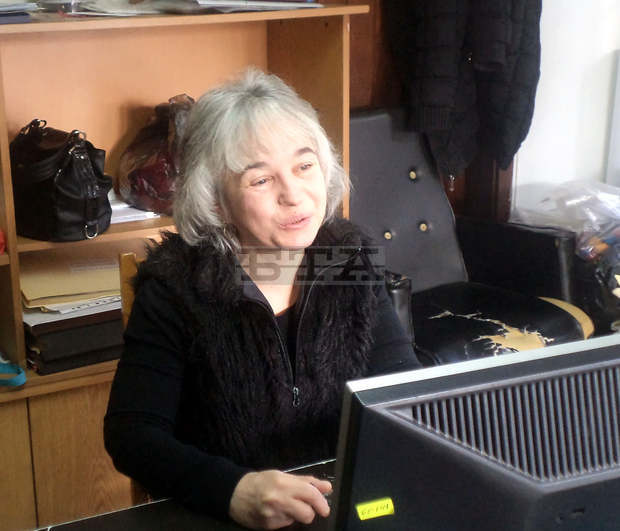 На 1 март жените в Разградсконе месят и не шият,за да не разсърдят Баба Марта На 1 март жените в Разградсконе месят и не шият,за да не разсърдят Баба Марта