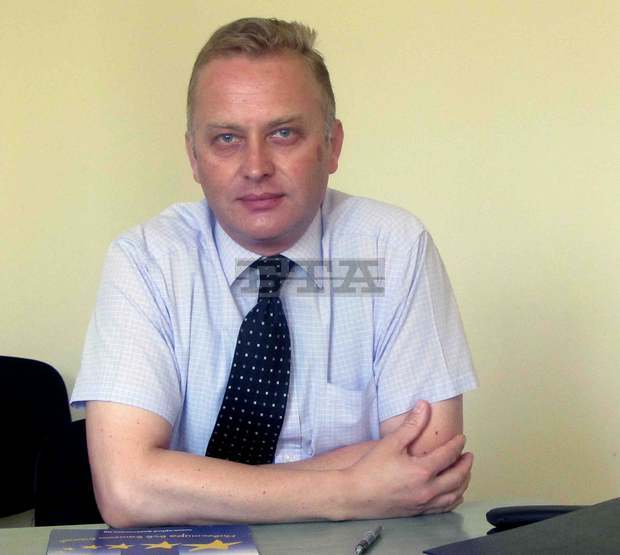 Ден на отворените врати за младежи провежда утре Бюрото по труда в Перник и филиалите му в Брезник, Радомир и Трън Ден на отворените врати за младежи провежда утре Бюрото по труда в Перник и филиалите му в Брезник, Радомир и Трън