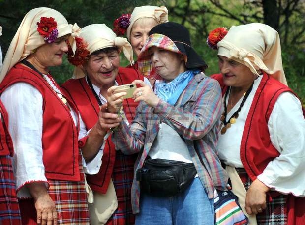 Излъчиха участниците от Разградско за националния събор на народно творчество в Копривщица