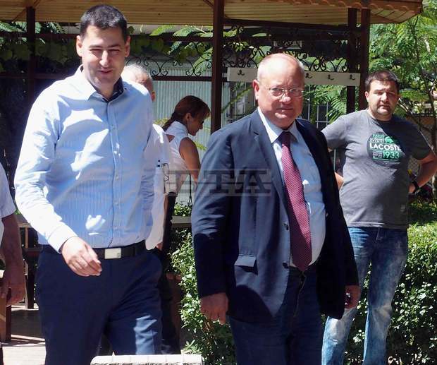 Министерството на образованието ще настоява за криминализиране на "мъртвите души" в системата