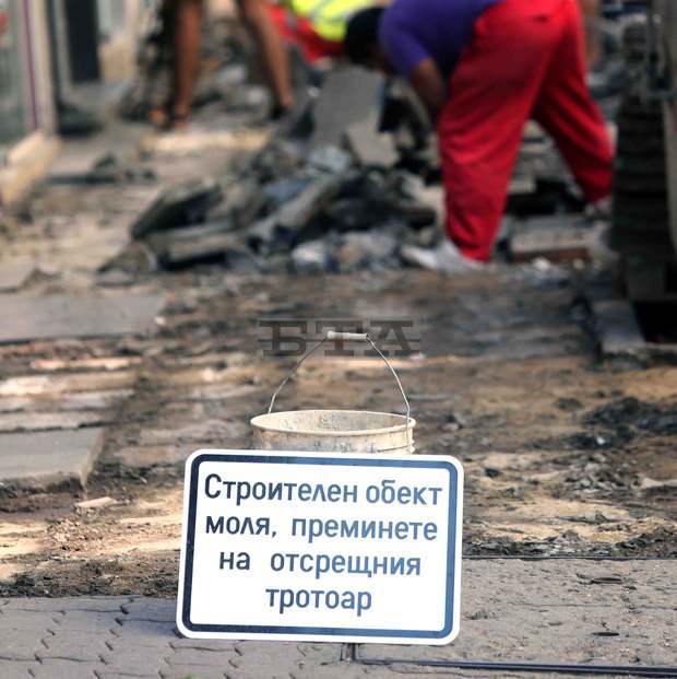 За последните три години в София са изградени над 120 км тротоари За последните три години в София са изградени над 120 км тротоари