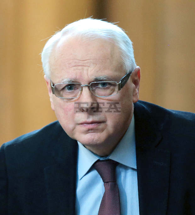 Велизар Енчев: Движението за радикална промяна "Българска пролет" подкрепя задължителното гласуване Велизар Енчев: Движението за радикална промяна "Българска пролет" подкрепя задължителното гласуване