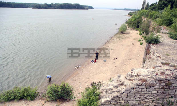 Нивото на река Дунав в началото на българския участък продължава да се понижава