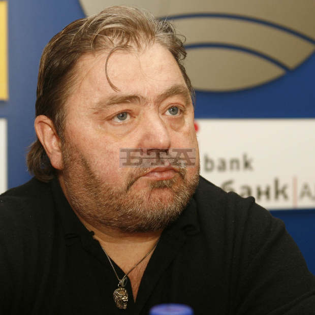 По инициатива на тенора Бойко Цветанов в Ловеч ще се състои благотворителен концерт за новия храм в града По инициатива на тенора Бойко Цветанов в Ловеч ще се състои благотворителен концерт за новия храм в града