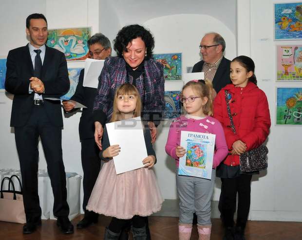 Новата система за управление на отпадъци в Братово край Бургас може да бъде открита през април Новата система за управление на отпадъци в Братово край Бургас може да бъде открита през април