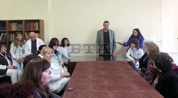 Специализираната болница за активно лечение на белодробни болести в Перник обяви 23 и 24 март за дни на отворените врати в подкрепа на превенцията на женското здраве Специализираната болница за активно лечение на белодробни болести в Перник обяви 23 и 24 март за дни на отворените врати в подкрепа на превенцията на женското здраве