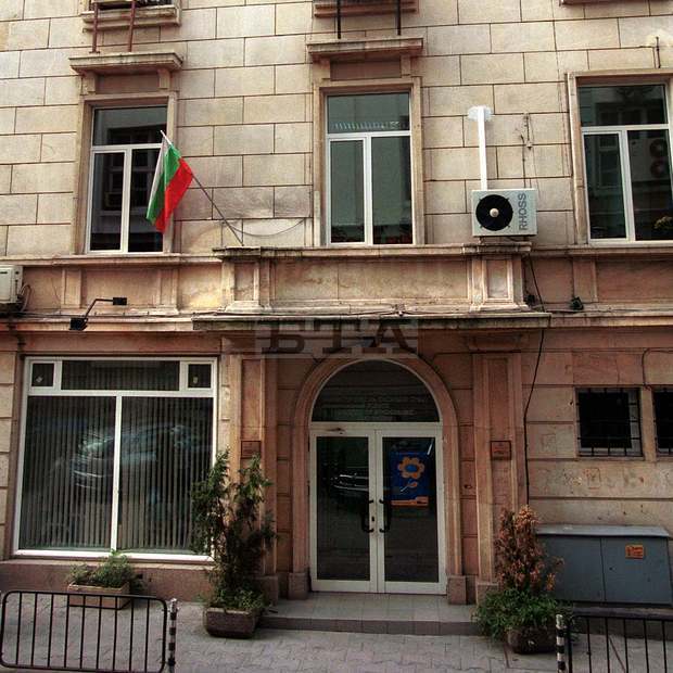 Ивелина Василева открива днес обекти в Раковски и Ловеч, изградени по оперативна програма "Околна среда" Ивелина Василева открива днес обекти в Раковски и Ловеч, изградени по оперативна програма "Околна среда"