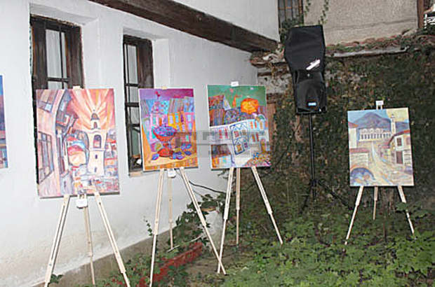 Четвърти пленер по живопис "Стъпки напред" събира художници от различни поколения в Благоевград