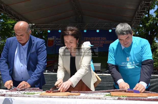 Има пропуски при проверките по етикетиранетои качеството на хранителните продукти,смята министър Десислава Танева