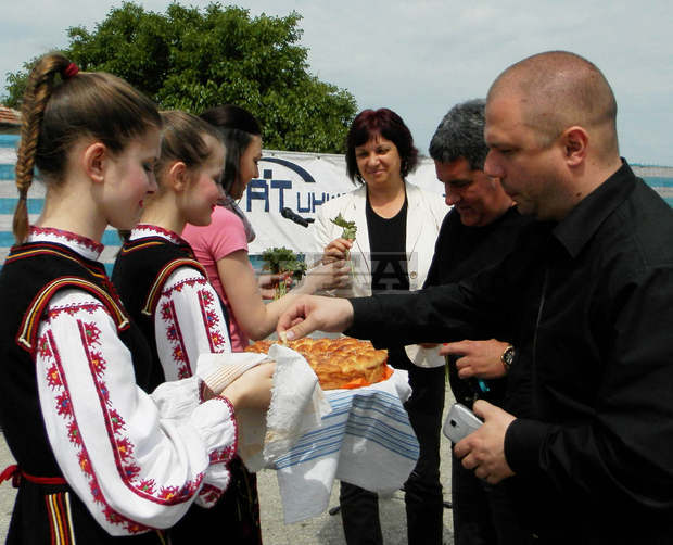 Започна ремонтът на надлеза на жп линията в плевенското село Телиш