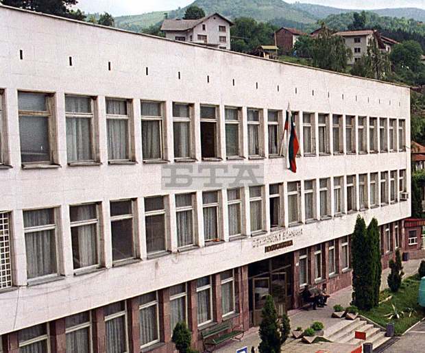 Окръжната прокуратура в Ловеч е образувала досъдебно производство по случая в Тетевен с починалото новородено