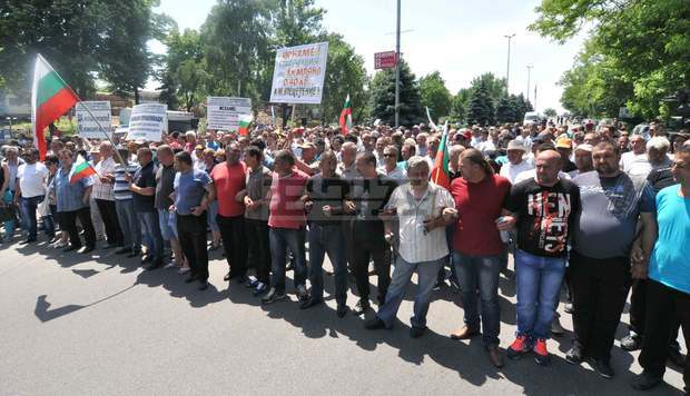 Животновъди се събраха на национален протест край Димитровград