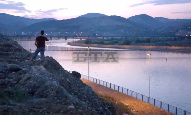 Установени са нарушения при водното огледало на ВЕЦ-а край с. Кадиево