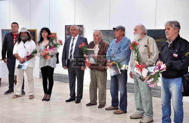 Кметът на Враца откри регионалната художествена изложба "Земята на Ботев"