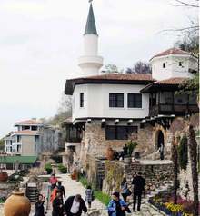 В "Двореца" в Балчик ще бъдат представени в изложба стари иконописни технологии