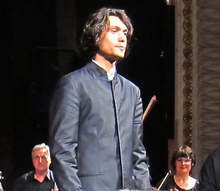 Йордан Камджалов ще гостува отново в Плевен с програма под мотото "Музикална лаборатория за човека"