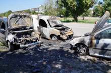 Пет леки автомобила са изгорели снощи в Пловдив