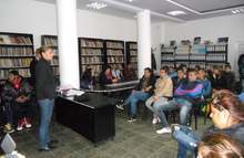 Младежка фондация ще мотивира млади роми да продължат образованието си във висши училища