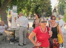 В центъра на Плевен е осигурена безплатна минерална вода пред сградата на общината