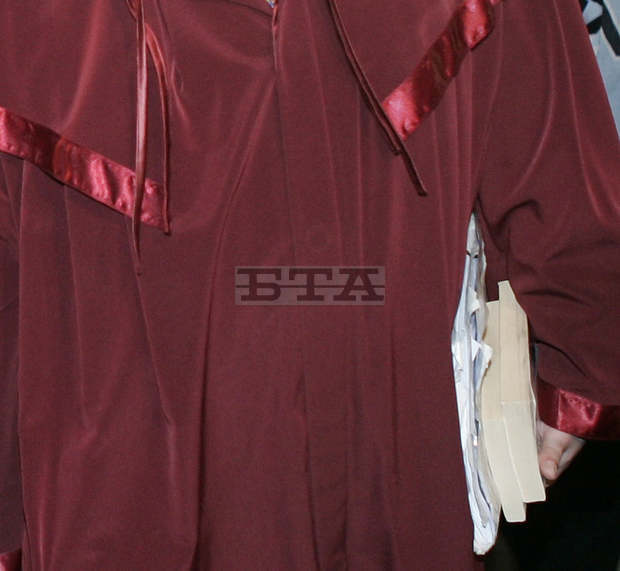 Прокуратурата в Ардино повдигна обвинение на англичанин за притежание на наркотик