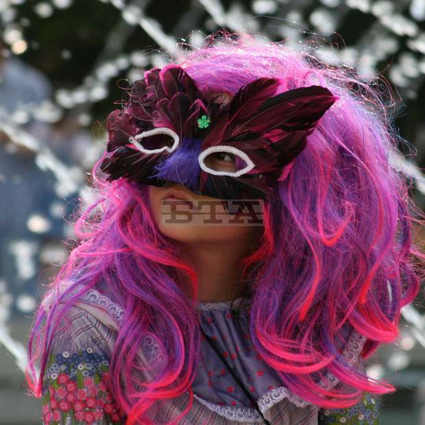 Тони Димитрова и Жана Бергендорф  ще пеят на "Русенския  карнавал"