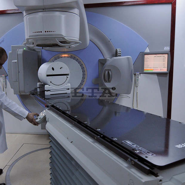 Модерен линеен ускорител ще заработи през декември с пациенти в УМБАЛ "Свети Георги"