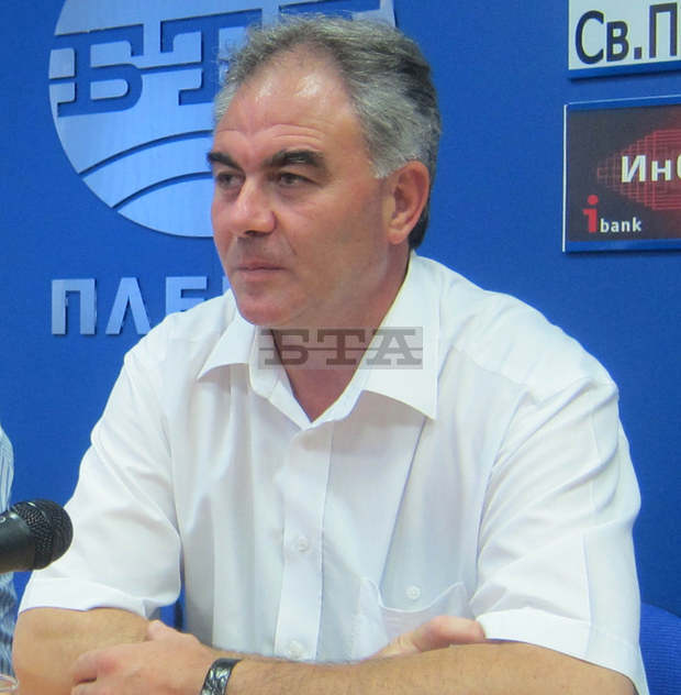 Според юриста Георг Спартански от Плевен  е нужно да се въведе активна регистрация  на избирателите