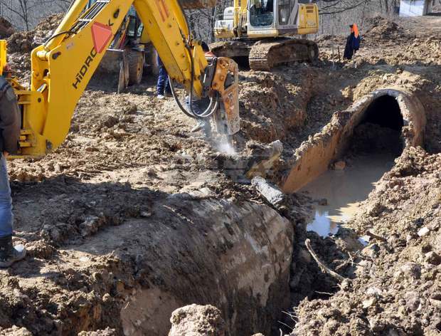 Периодични прекъсвания на водоподаването в местността "Селището" край Сливен ще има днес и утре