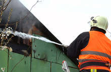 Осем къщи и пристройките към тях са изгорели при пожара в село Грамитиково