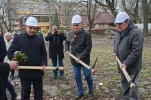 В Добрич ще бъдат спестени 355 тона въглеродни емисии след обновяването на училища