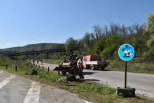 В Ловеч започна ремонт на пътя на изхода за Троян