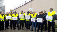 Служители на затвора в Пловдив излязоха на протест