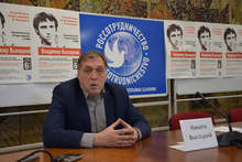 Песните на Владимир Висоцки помагат, зареждат хората с положителен заряд и дават неописуема енергия, споделя синът му Никита