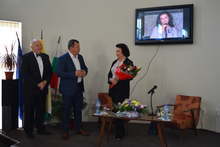 Анна Мария Петрова-Гюзелева представи своя стихосбирка в Павликени