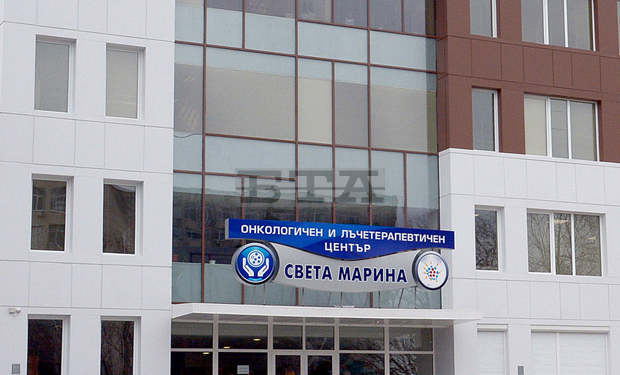 Университетската болница "Св.Марина" във Варна дарение от два респиратора Университетската болница "Св.Марина" във Варна дарение от два респиратора