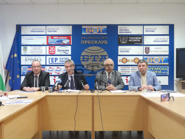 Седем нови магистърски програми са разкрити във Великотърновския университет за следващата учебна година Седем нови магистърски програми са разкрити във Великотърновския университет за следващата учебна година