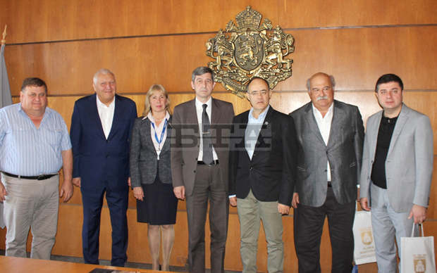 Делегация на Интерпарламентарната асамблея по православие се срещна с ръководството на Плевен