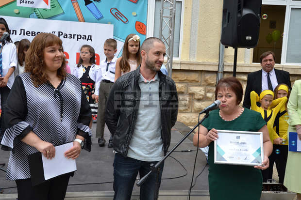 Учителка от Разград стимулира своите ученици с нестандартни проекти Учителка от Разград стимулира своите ученици с нестандартни проекти