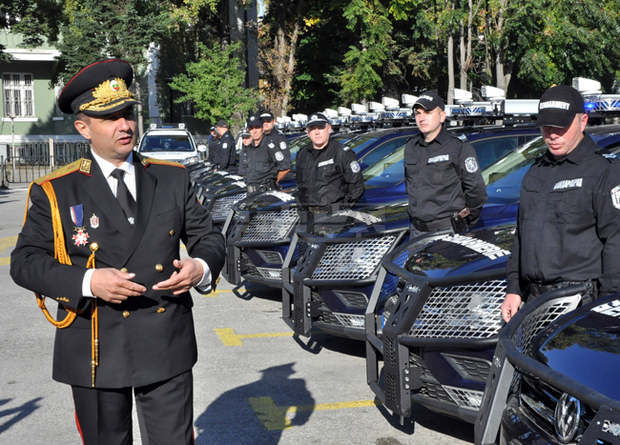 ОД на МВР - Хасково, получи 53 нови автомобила