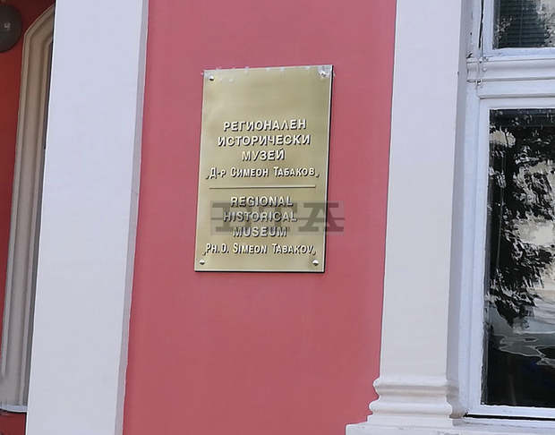 В сградата на Първата държавна текстилна фабрика ще бъде открита фотографска изложба "Преоткриване на наследства" В сградата на Първата държавна текстилна фабрика ще бъде открита фотографска изложба "Преоткриване на наследства"