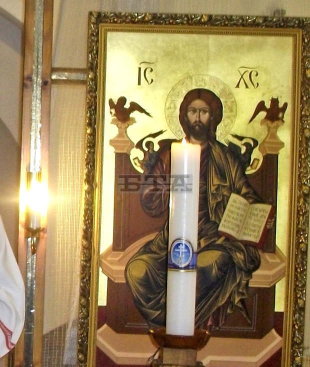 Католическата църква от западен обред посреща празника Връбница в неделя Католическата църква от западен обред посреща празника Връбница в неделя