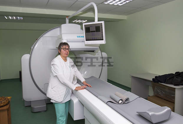 Първата хибридна система за нуклеарни изследвания извън София отвори врати за пациенти в Комплексния онкологичен център в Стара Загора
