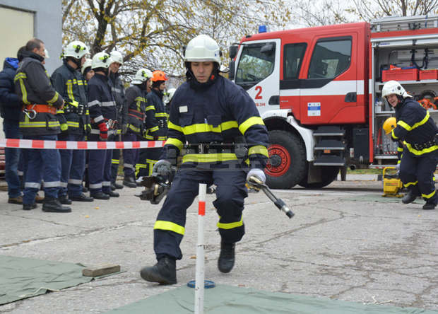 Възрастна жена е загинала при пожар в дома си в Русе Възрастна жена е загинала при пожар в дома си в Русе