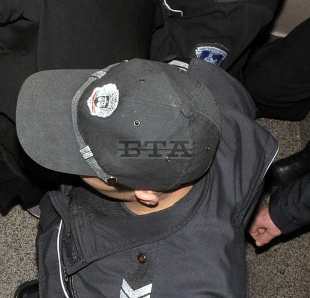 За денонощие 253 проверки за спазване на карантината са извършили полицаи в Сливенско За денонощие 253 проверки за спазване на карантината са извършили полицаи в Сливенско