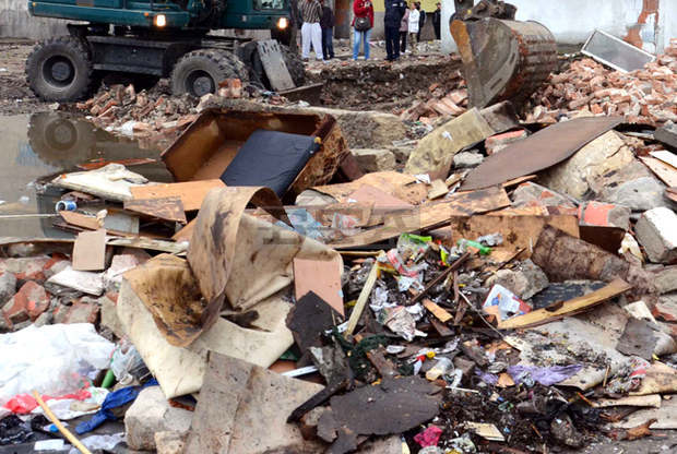 В пловдвския квартал "Столипиново" започна премахването на незаконни постройки