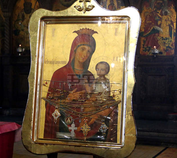 Чудотворна икона на Богородица Скоропослушница идва в Монтана Чудотворна икона на Богородица Скоропослушница идва в Монтана